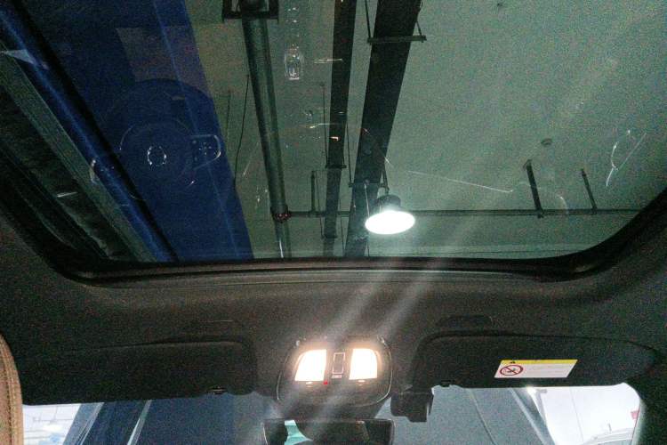 Used Volvo XC60 2023 B5 4x4 Smart Luxury Edition Headliner