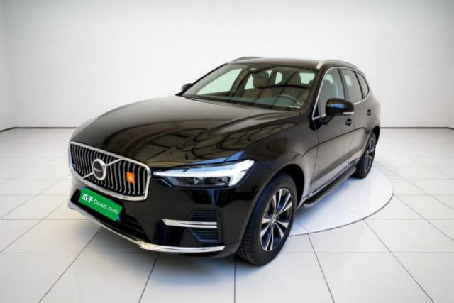 Used Volvo XC60 2023 B5 4x4 Smart Luxury Edition