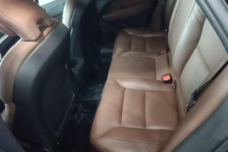 Used Volvo XC60 2023 B5 4x4 Smart Luxury Edition Left Rear Seat
