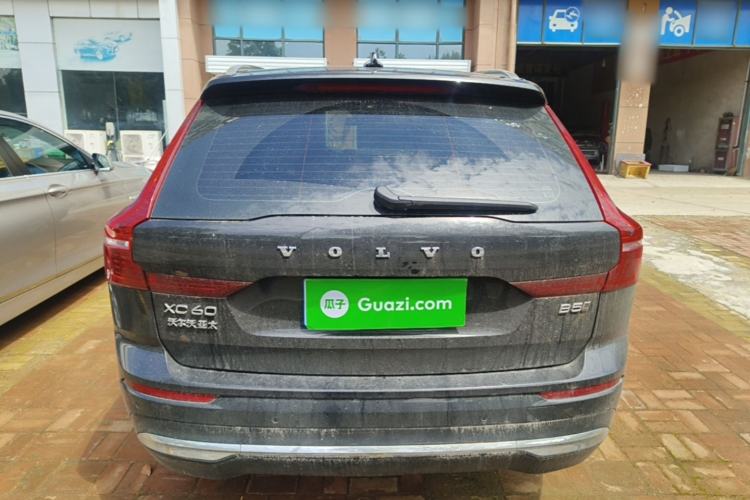 Used Volvo XC60 2023 B5 4x4 Smart Luxury Edition Rear