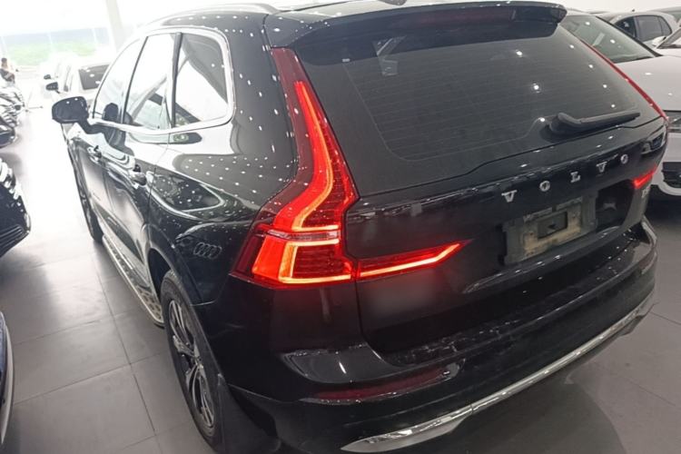 Used Volvo XC60 2023 B5 4x4 Smart Luxury Edition Rear Left 45 Deg