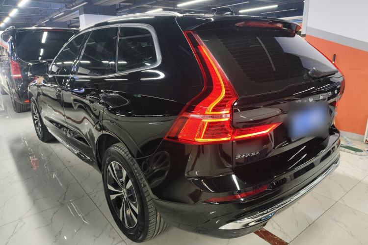 Used Volvo XC60 2023 B5 4x4 Smart Luxury Edition Rear Left 45 Deg