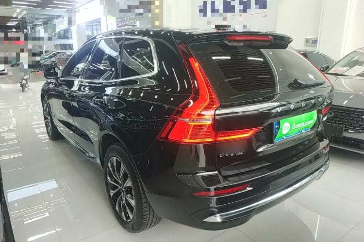 Used Volvo XC60 2023 B5 4x4 Smart Luxury Edition Rear Left 45 Deg
