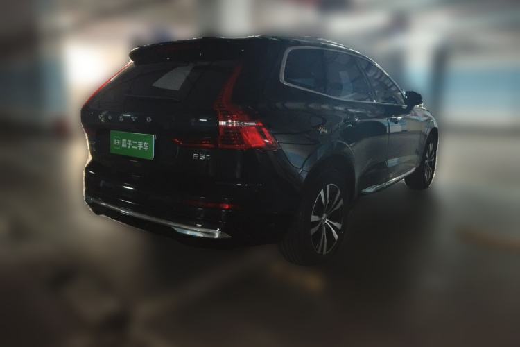 Used Volvo XC60 2023 B5 4x4 Smart Luxury Edition Rear Right 45 Deg