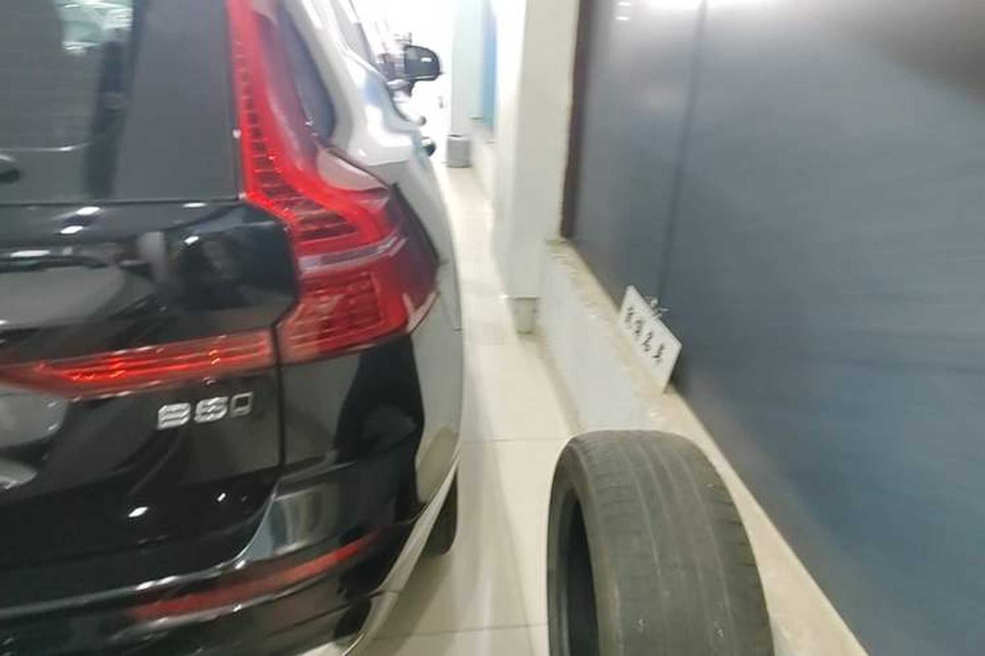 Used Volvo XC60 2023 B5 4x4 Smart Luxury Edition Right Rear Taillight