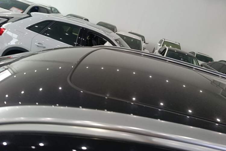 Used Volvo XC60 2023 B5 4x4 Smart Luxury Edition Roof