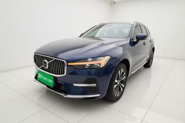 Used Volvo XC60 2023 B5 4x4 Smart Luxury Edition