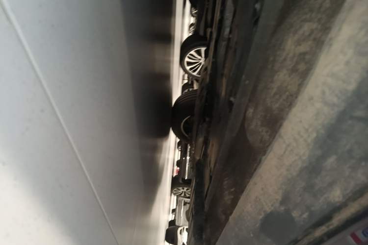 Used Volvo XC60 2023 B5 4x4 Smart Luxury Edition Chassis Front Left