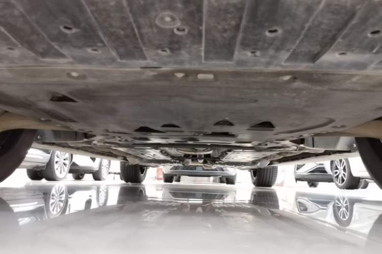 Used Volvo XC60 2023 B5 4x4 Smart Luxury Edition Chassis Front