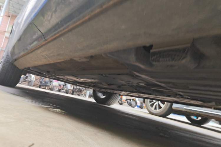 Used Volvo XC60 2023 B5 4x4 Smart Luxury Edition Chassis Rear Left