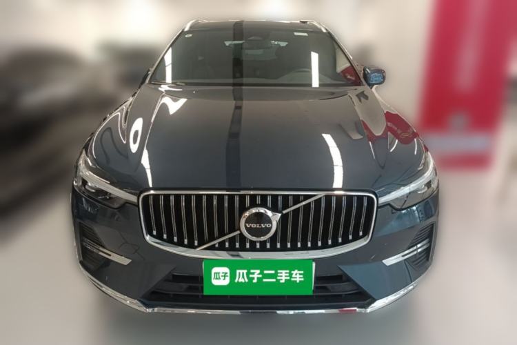 Used Volvo XC60 2023 B5 4x4 Smart Luxury Edition Front