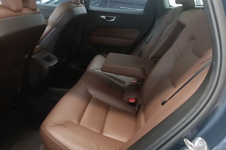 Used Volvo XC60 2023 B5 4x4 Smart Luxury Edition Left Rear Seat