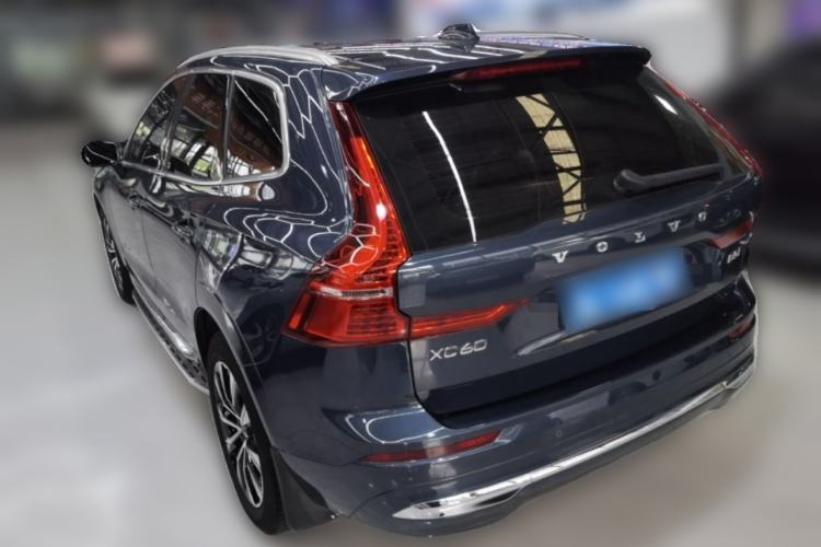 Used Volvo XC60 2023 B5 4x4 Smart Luxury Edition Rear Left 45 Deg