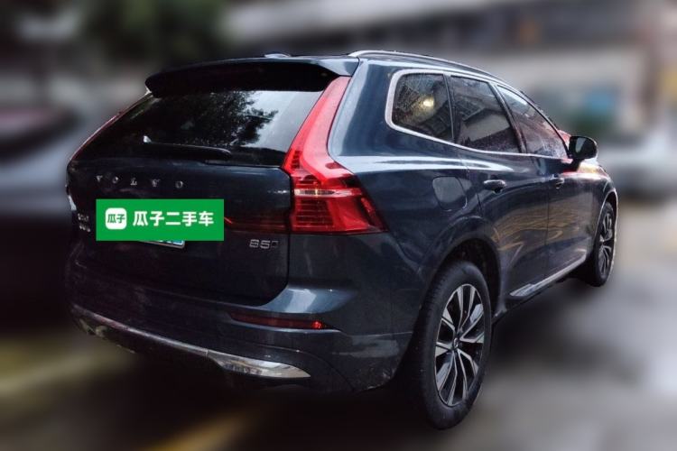 Used Volvo XC60 2023 B5 4x4 Smart Luxury Edition Rear Right 45 Deg