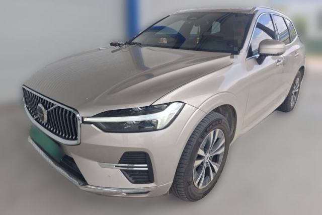 Used Volvo XC60 2023 B5 4x4 Smart Luxury Edition