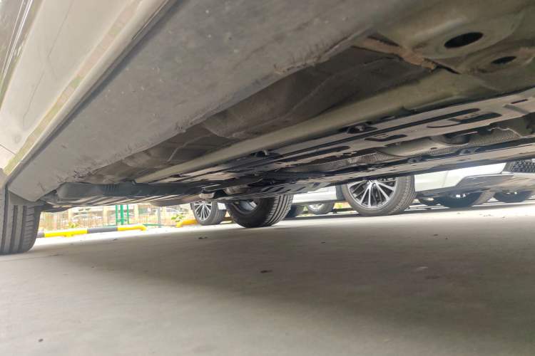 Used Volvo XC60 2023 B5 4x4 Smart Luxury Edition Chassis Front Right