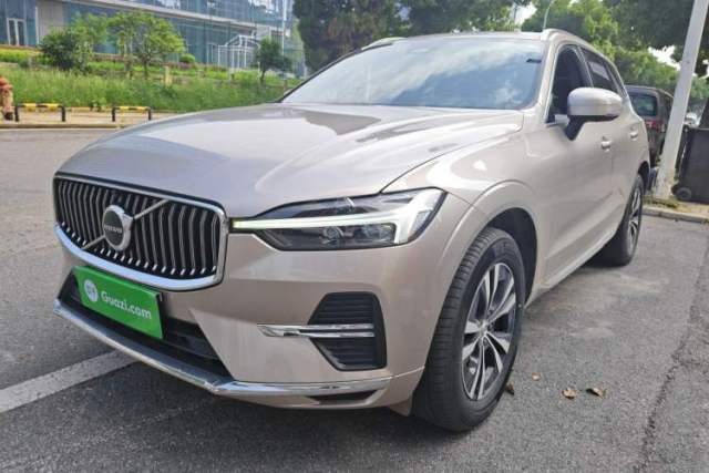 Used Volvo XC60 2023 B5 4x4 Smart Luxury Edition