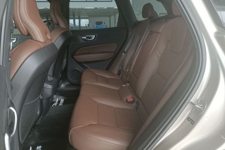 Used Volvo XC60 2023 B5 4x4 Smart Luxury Edition Left Rear Seat