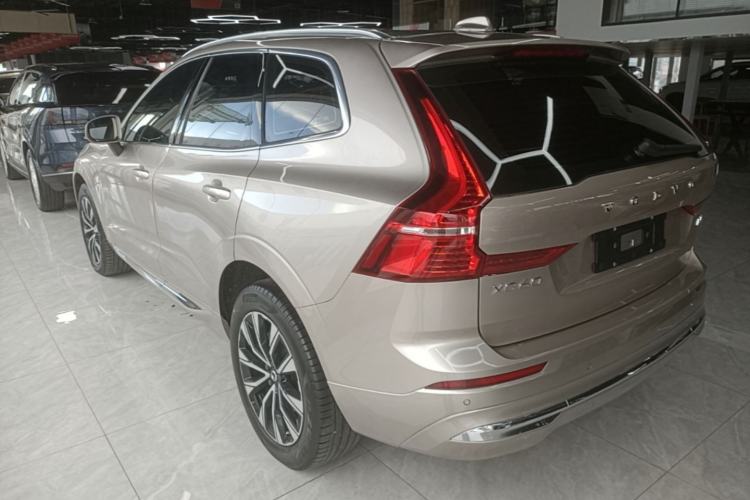Used Volvo XC60 2023 B5 4x4 Smart Luxury Edition Rear Left 45 Deg