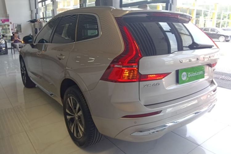 Used Volvo XC60 2023 B5 4x4 Smart Luxury Edition Rear Left 45 Deg