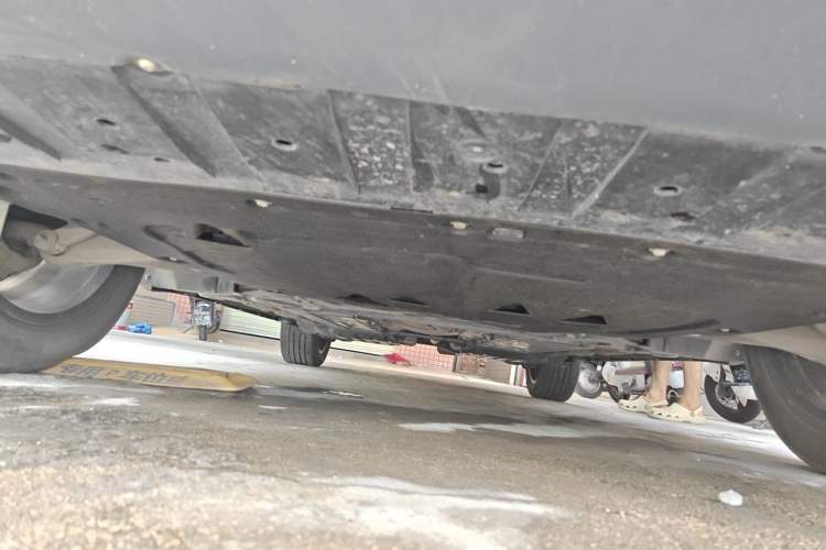 Used Volvo XC60 2023 B5 4x4 Smart Luxury Edition Chassis Front
