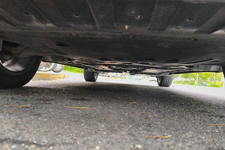 Used Volvo XC60 2023 B5 4x4 Smart Luxury Edition Chassis Front
