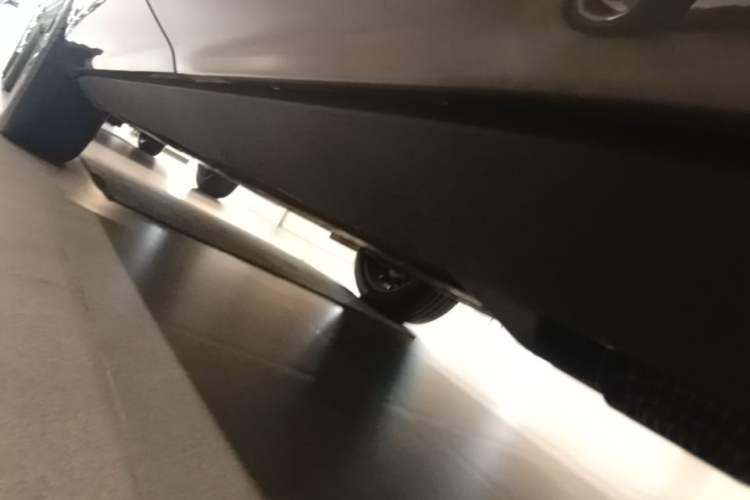 Used Volvo XC60 2023 B5 4x4 Smart Luxury Edition Chassis Rear Left
