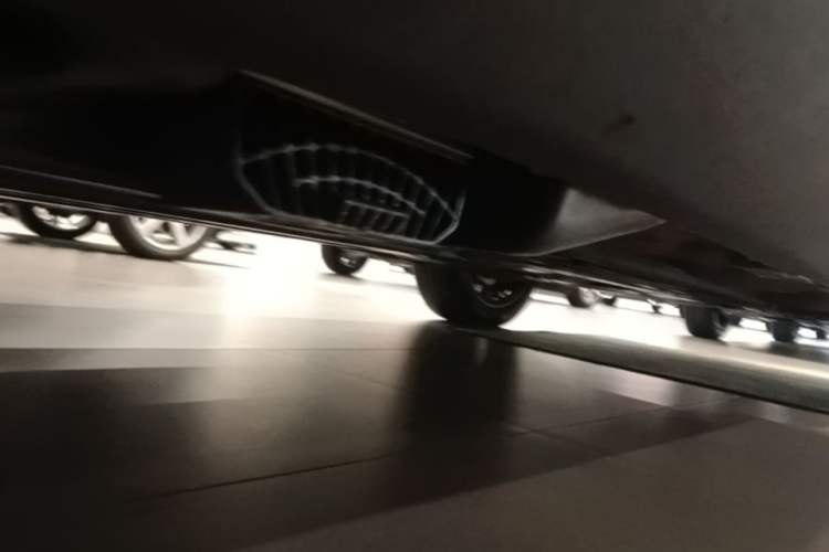 Used Volvo XC60 2023 B5 4x4 Smart Luxury Edition Chassis Rear Right