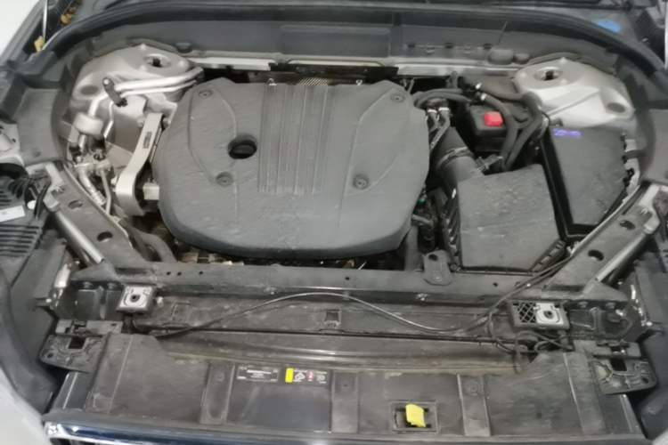 Used Volvo XC60 2023 B5 4x4 Smart Luxury Edition Engine Bay