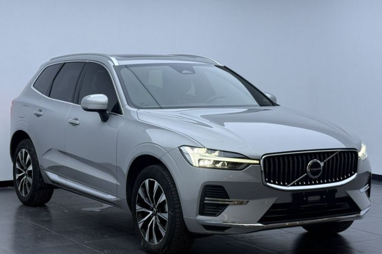 Used Volvo XC60 2023 B5 4x4 Smart Luxury Edition Exterior 1