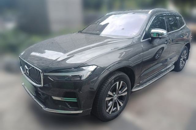 Used Volvo XC60 2023 B5 4x4 Smart Luxury Edition
