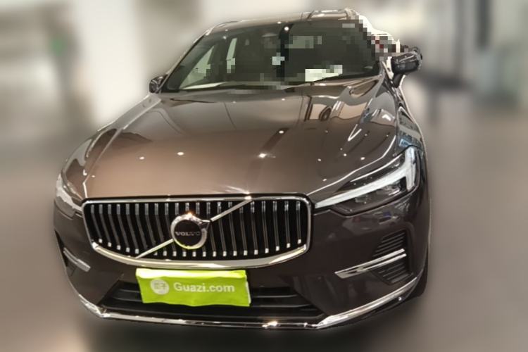 Used Volvo XC60 2023 B5 4x4 Smart Luxury Edition Front