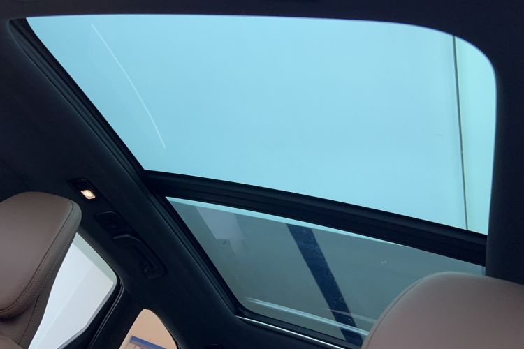 Used Volvo XC60 2023 B5 4x4 Smart Luxury Edition Headliner