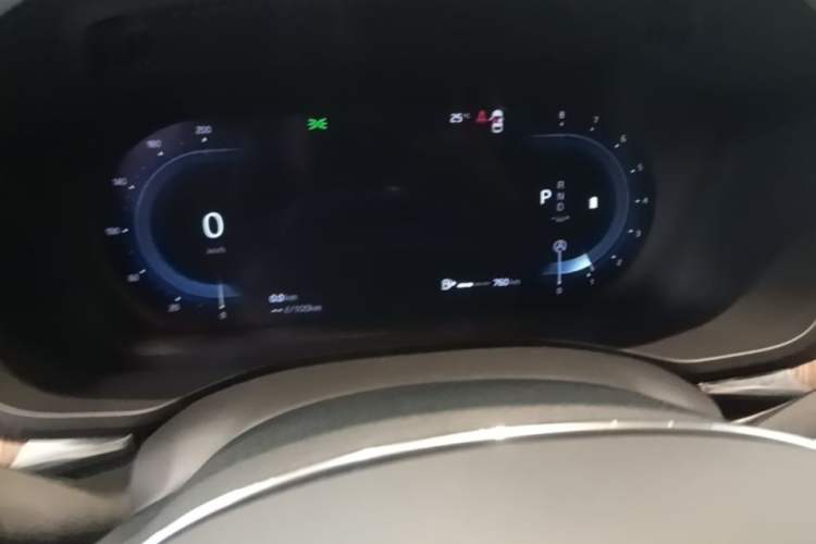 Used Volvo XC60 2023 B5 4x4 Smart Luxury Edition Instrument Cluster