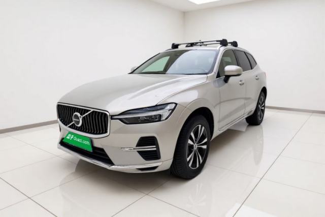 Used Volvo XC60 2023 B5 4x4 Smart Luxury Edition