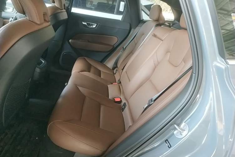 Used Volvo XC60 2023 B5 4x4 Smart Luxury Edition Left Rear Seat