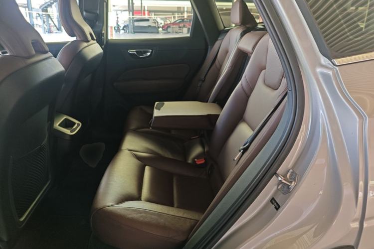 Used Volvo XC60 2023 B5 4x4 Smart Luxury Edition Left Rear Seat