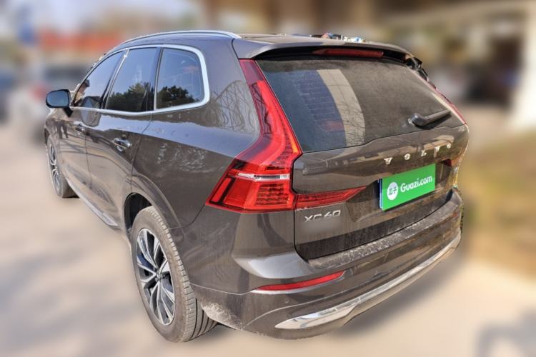 Used Volvo XC60 2023 B5 4x4 Smart Luxury Edition Rear Left 45 Deg