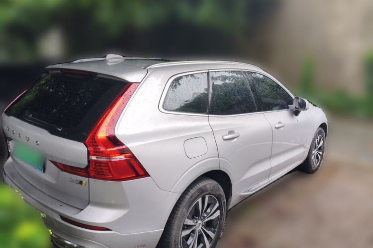 Used Volvo XC60 2023 B5 4x4 Smart Luxury Edition Rear Right 45 Deg