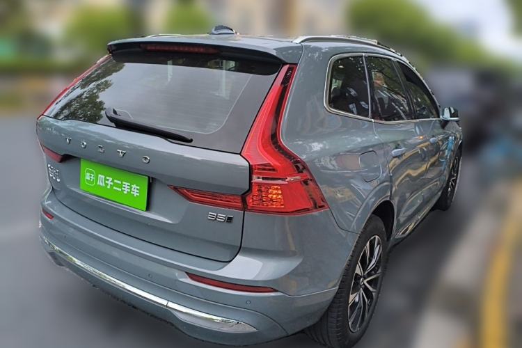 Used Volvo XC60 2023 B5 4x4 Smart Luxury Edition Rear Right 45 Deg