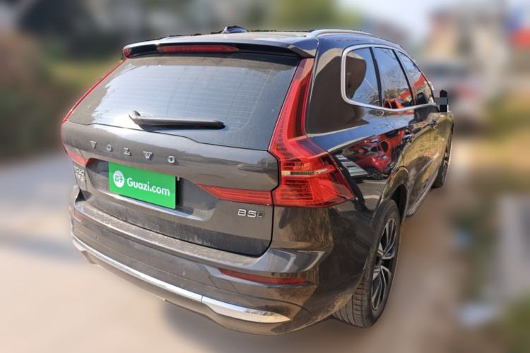 Used Volvo XC60 2023 B5 4x4 Smart Luxury Edition Rear Right 45 Deg