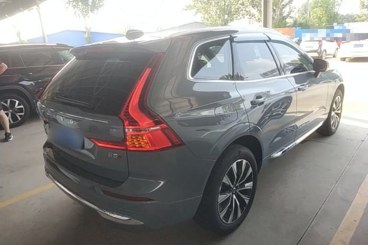 Used Volvo XC60 2023 B5 4x4 Smart Luxury Edition Rear Right 45 Deg