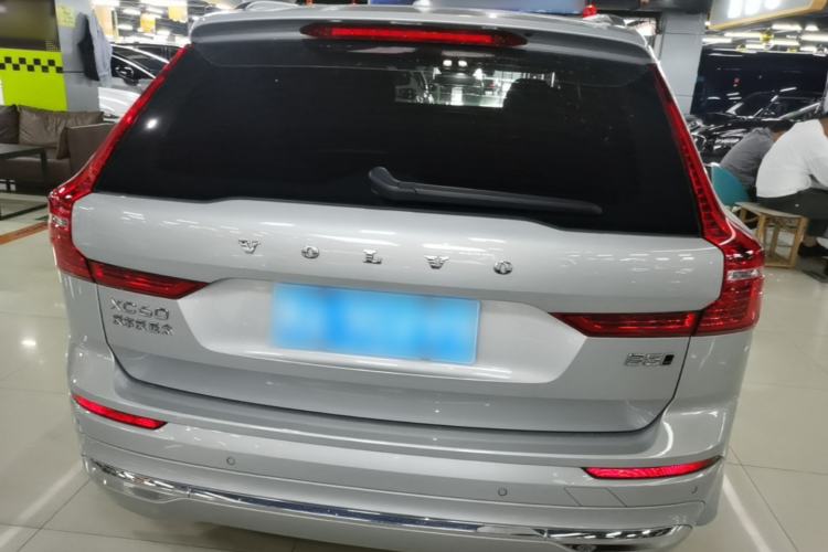 Used Volvo XC60 2023 B5 4x4 Smart Luxury Edition Rear