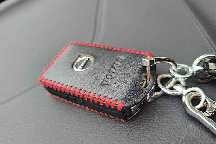Used Volvo XC60 2023 B5 4x4 Smart Luxury Edition Vehicle Key