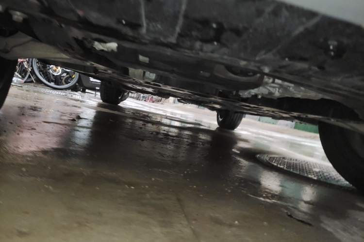 Used Volvo XC60 2023 B5 4x4 Smart Luxury Edition Chassis Front