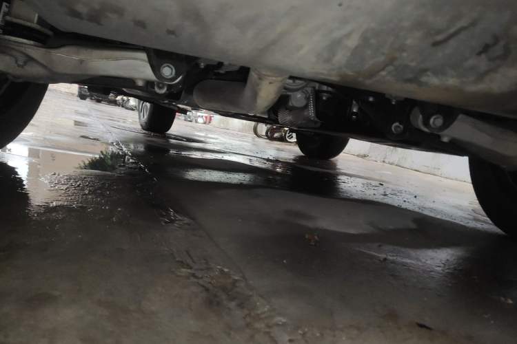 Used Volvo XC60 2023 B5 4x4 Smart Luxury Edition Chassis Rear