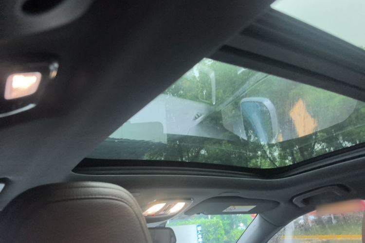 Used Volvo XC60 2023 B5 4x4 Smart Luxury Edition Headliner