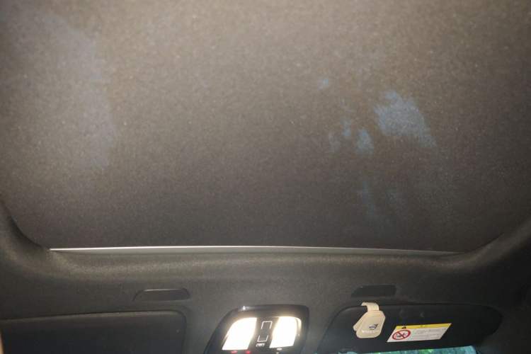 Used Volvo XC60 2023 B5 4x4 Smart Luxury Edition Headliner