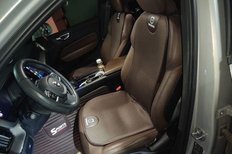 Used Volvo XC60 2023 B5 4x4 Zhiyi Sport Edition Left Front Seat