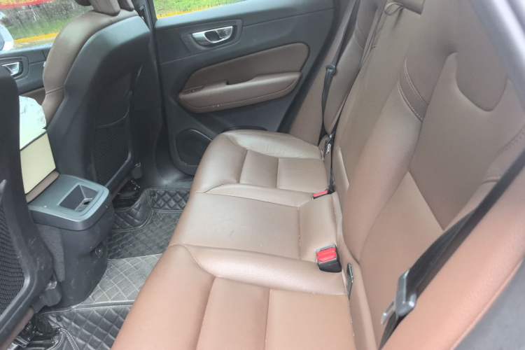 Used Volvo XC60 2023 B5 4x4 Smart Luxury Edition Left Rear Seat